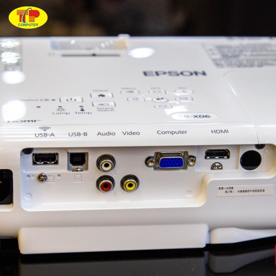 Máy chiếu Epson EB-X06