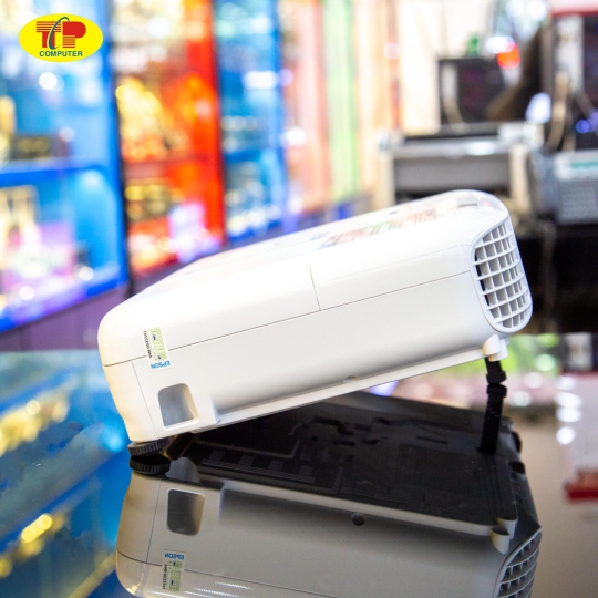 Máy chiếu Epson EB-X06