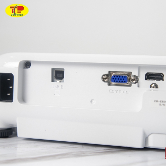 Máy chiếu Epson EB E500